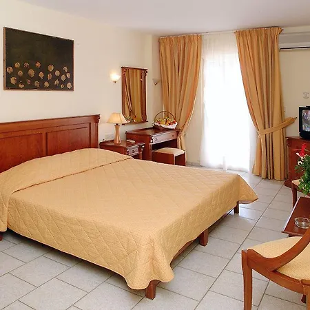Alexander House 4* Agia Pelagia (Crete)