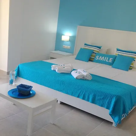 Hotel Alexander House 4*