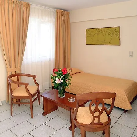 Alexander House Agia Pelagia